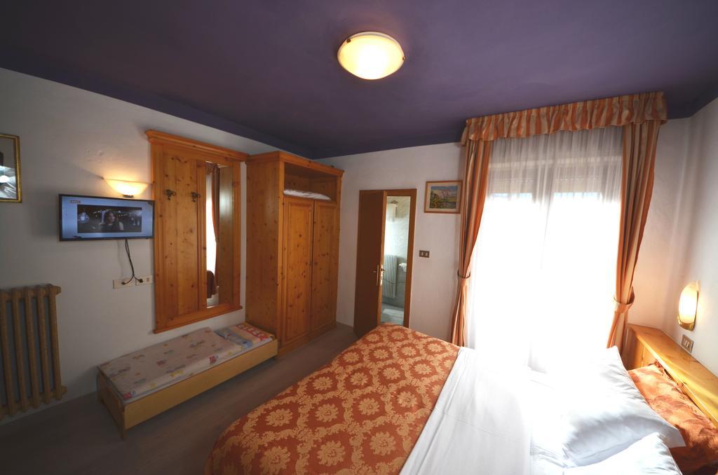 Family Hotel Primavera Levico Terme Exterior foto